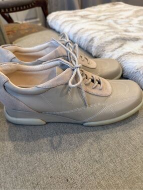 Kenneth Cole Reaction Beige Lace-Up Casual Sneakers